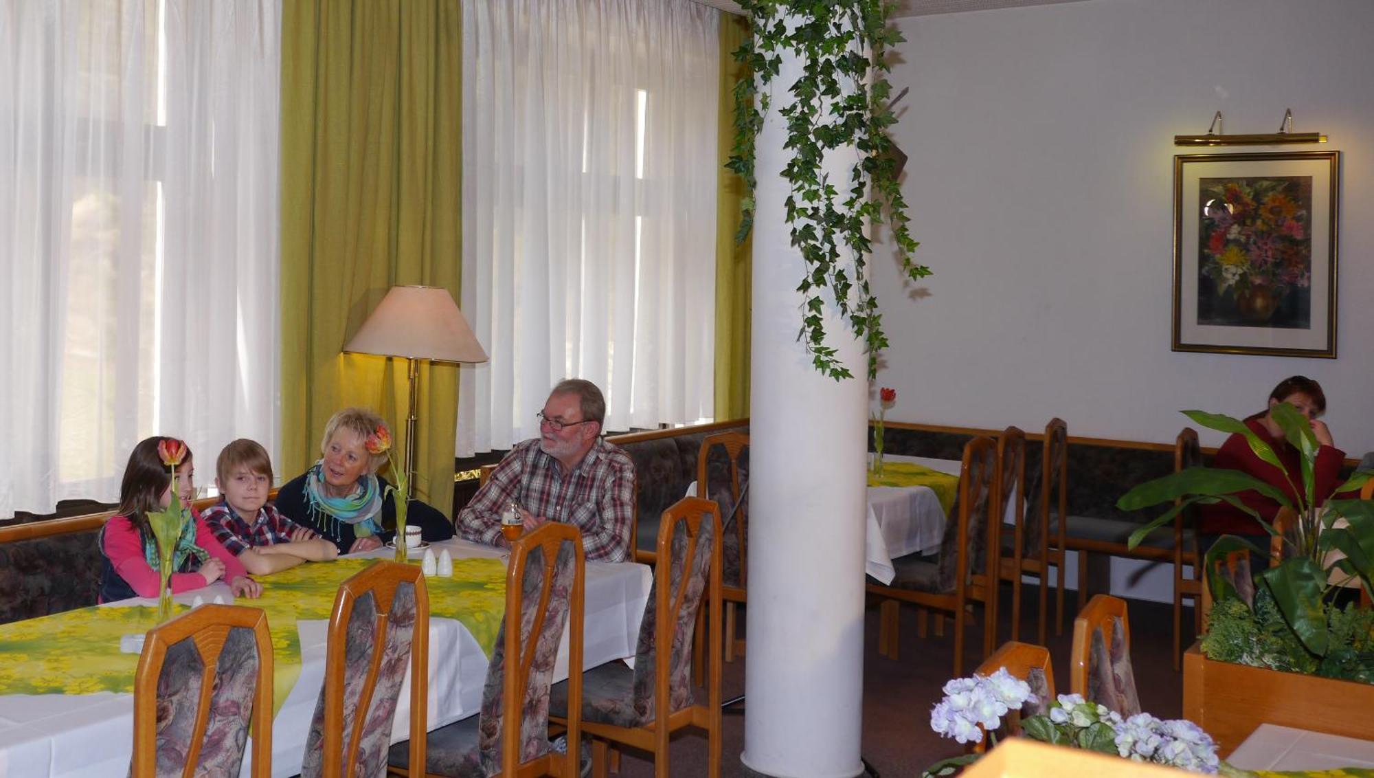 Naturparkhotel Haus Hubertus Kurort Oybin Ngoại thất bức ảnh